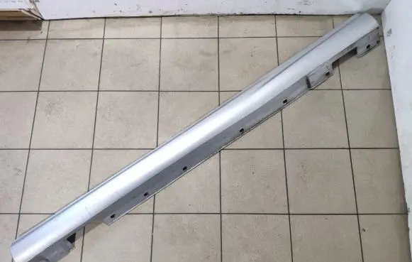 Mercedes-Benz C W204 Sill A2046981354 001204882