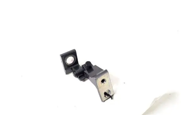 Volkswagen T-Roc Rear door lower hinge 8X0831404E