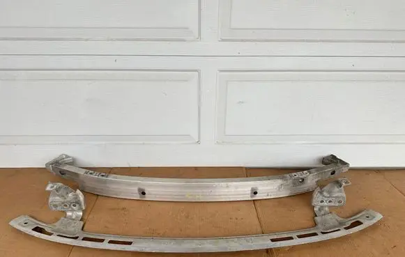 Tesla Model Y Front bumper support beam 148760100E