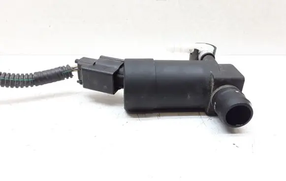 Volvo V50 Windscreen/windshield washer pump 1S7117K624FE