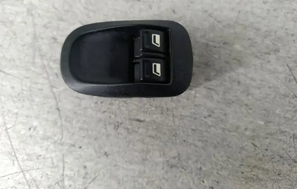 Peugeot 206 Quarter vent window switch 