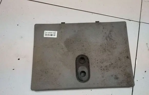 Renault Scenic I Other trunk/boot trim element