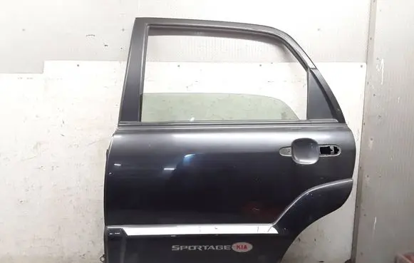 KIA Sportage Rear door 