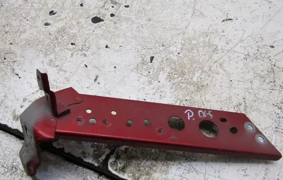 Mazda CX-5 Fender mounting bracket KD53-52140