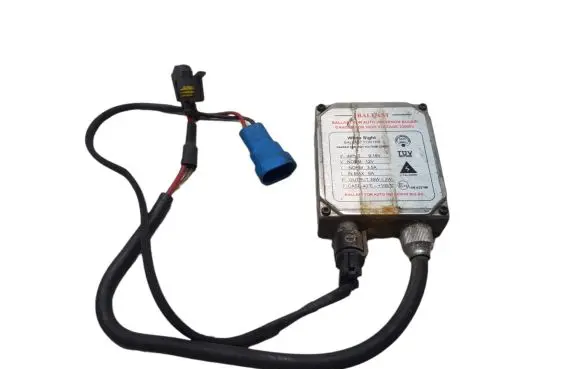 Audi A4 S4 B6 8E 8H Headlight ballast module Xenon 10R023796