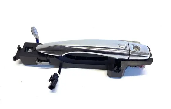 Nissan Navara D23 Front door exterior handle L24JA