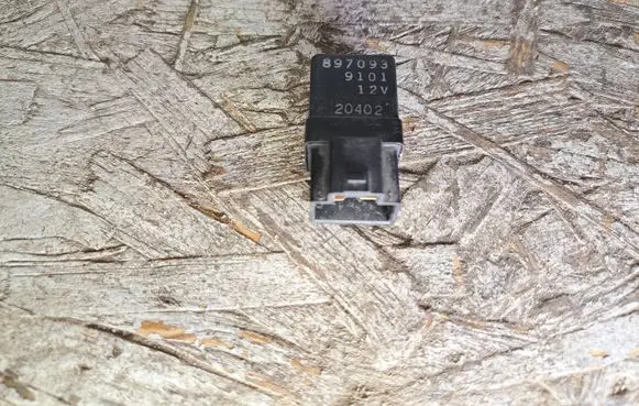 Opel Monterey Other relay 8970939101 20402