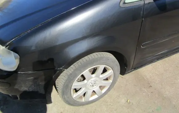 Volkswagen Cross Touran I Fender 
