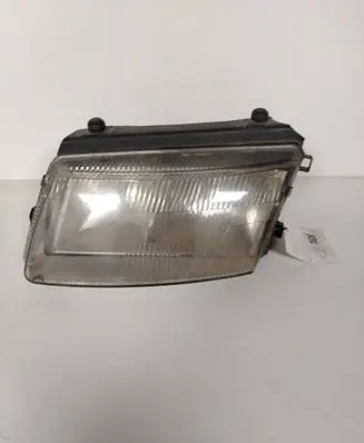 Volkswagen PASSAT B5 Headlight/headlamp 14742500