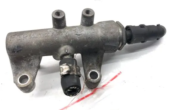 Opel Astra H Fuel pressure regulator 55203803
