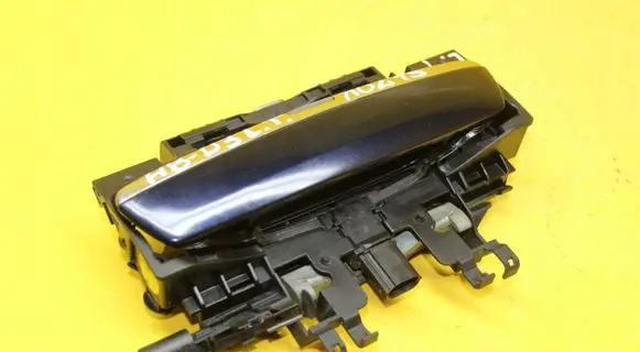 Audi A8 S8 D3 4E Rear door exterior handle
