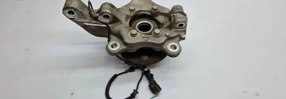 Chrysler Pacifica Front wheel hub 68189018AC