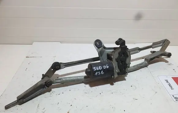 Volvo S60 Front wiper linkage and motor 404775 4405B
