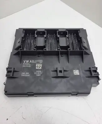 Volkswagen PASSAT B7 Comfort/convenience module 3AA937087D