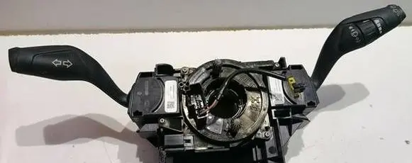 Ford C-MAX II Indicator stalk AV6T13335AB