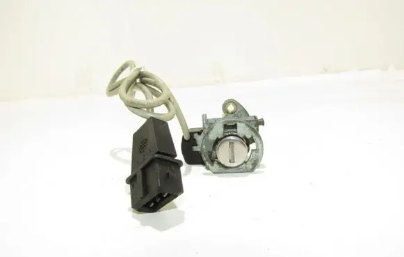 Audi A8 S8 D2 4D Coupe door lock (next to the handle) kodo