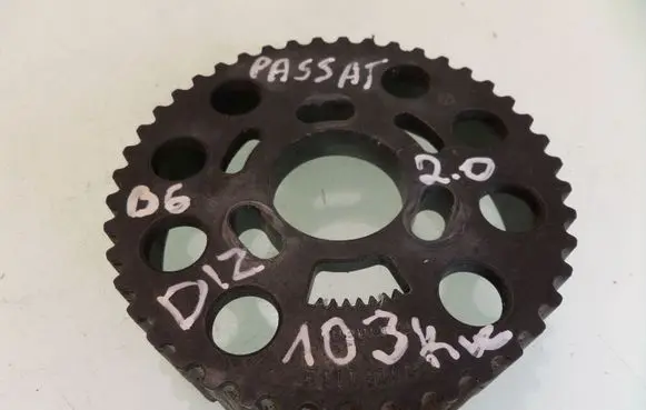 Volkswagen PASSAT B6 Camshaft pulley/ VANOS 038109111E