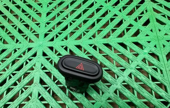 Mini One - Cooper F56 F55 Hazard light switch 9389077