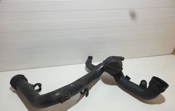 Intercooler hose/pipe