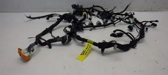 Volvo XC40 Engine installation wiring loom 31453618