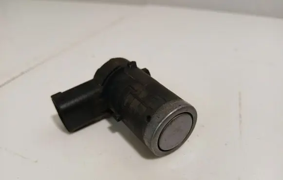 BMW 5 E60 E61 Parking PDC sensor 6989075