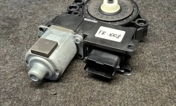 Hyundai i40 Rear door window regulator motor 834503Z010 83450-3Z010