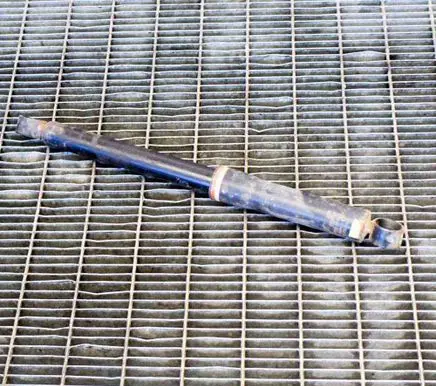 Toyota Hilux (AN120, AN130) Rear shock absorber/damper 485410K120A