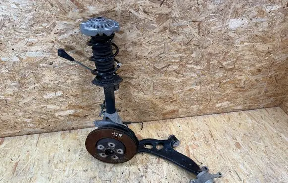 Mini Clubman F54 Front shock absorber with coil spring 6862701 6876645