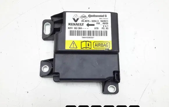 Dacia Duster Airbag control unit/module 8201163304