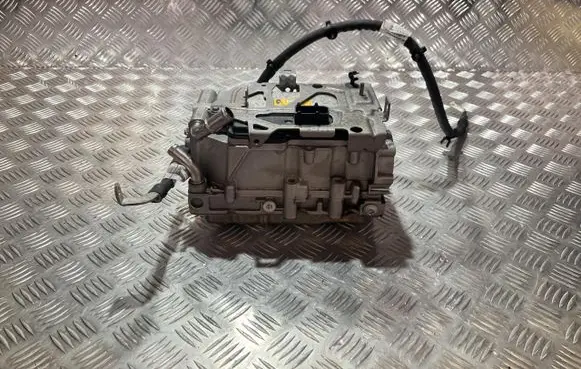 Mercedes-Benz CLA C118 X118 Voltage converter inverter 1183503900