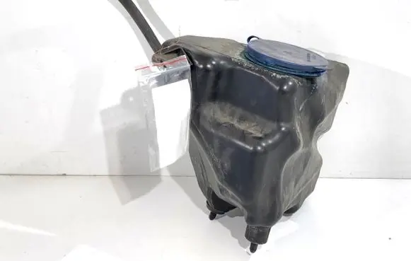 Mercedes-Benz S W221 Windshield washer fluid reservoir/tank 2218600360