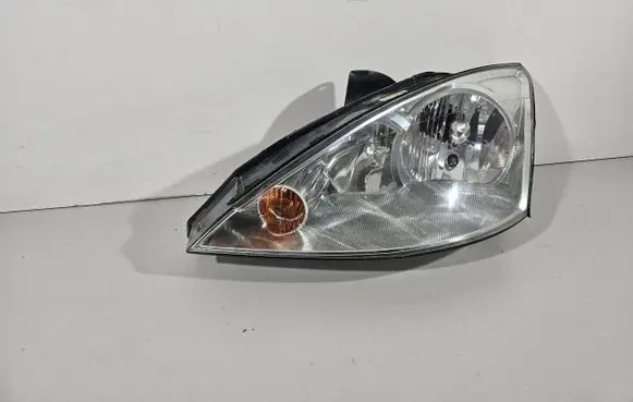 Ford Focus Headlight/headlamp 140220261029