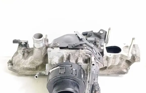 Mazda CX-5 Intake manifold KD62B21 SH01136B0 SH01132E1