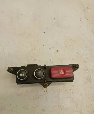 Alfa Romeo 159 Hazard light switch 156067821 156067820