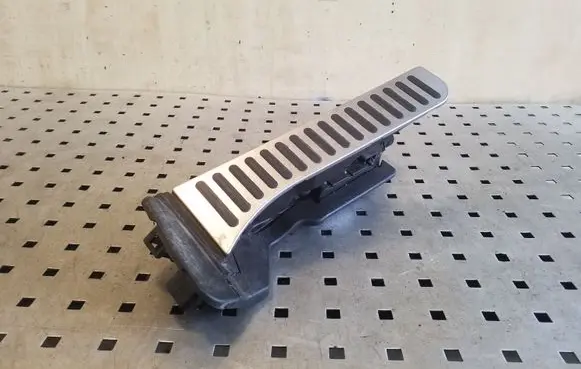 Volkswagen Eos Accelerator throttle pedal 1K2721503L 6PV00874510