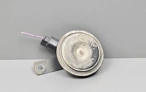 Honda CR-V Horn signal 0003290329