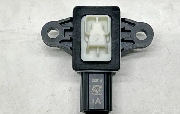 KIA EV6 Airbag deployment crash/impact sensor 741181E5 03182022 95930S1000