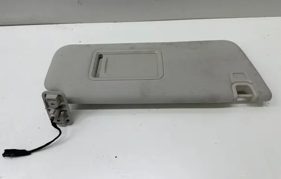 Land Rover Discovery 5 Sun visor