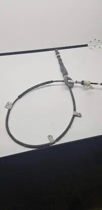 Chevrolet Camaro Gear shift cable linkage 84105591