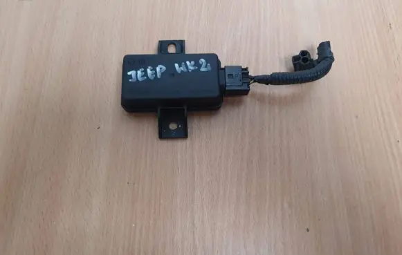 Jeep Cherokee Tire pressure control unit 68219831AE 43392MHZ 2546AMC34MA