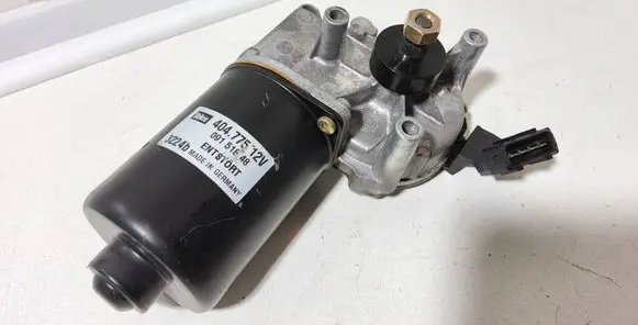 Volvo S60 Wiper motor 09151848 404775 3224B