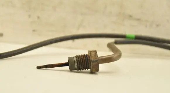 Volkswagen Transporter - Caravelle T6 Exhaust gas temperature sensor 04L906088DD