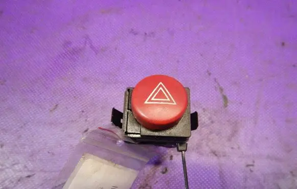 Seat Ibiza III (6L) Hazard light switch 