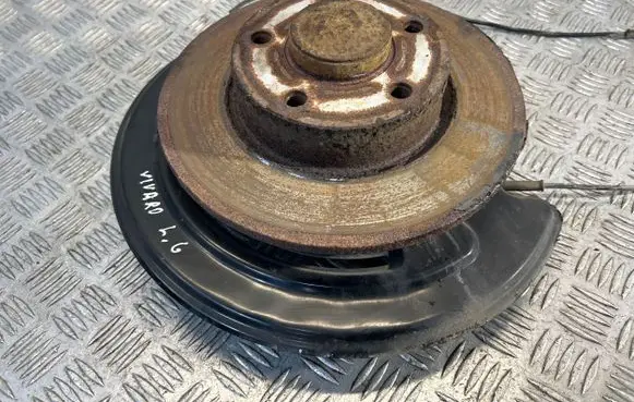 Opel Vivaro Rear wheel hub spindle/knuckle 