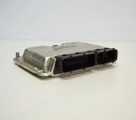 Volkswagen PASSAT B5 Engine control unit/module 038906019EA