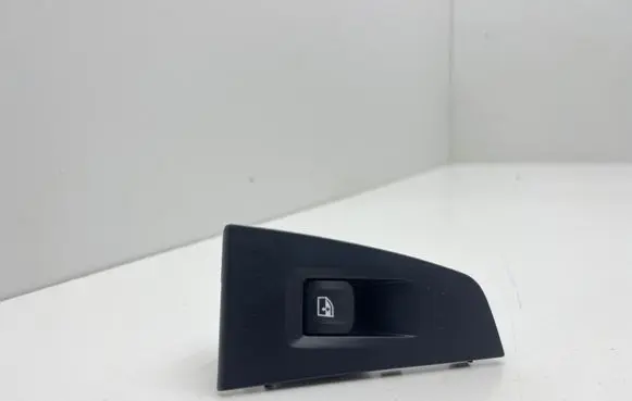 BMW 2 F44 Electric window control switch 7950756 L100871 A101HW01