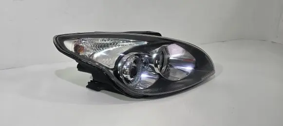 Hyundai i30 Headlight/headlamp 12475435235