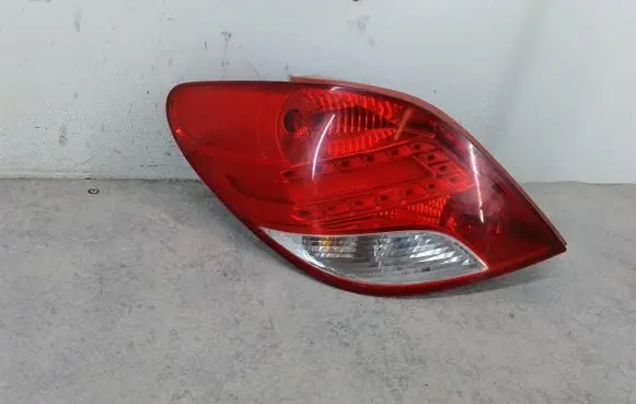 Peugeot 207 Rear/tail lights 9686566080