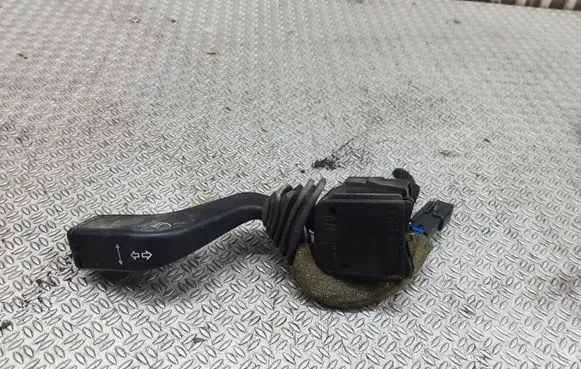 Opel Zafira A Indicator stalk 90560990