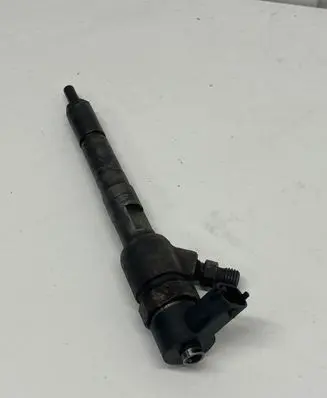 BMW X5 F15 Fuel injector 0445110